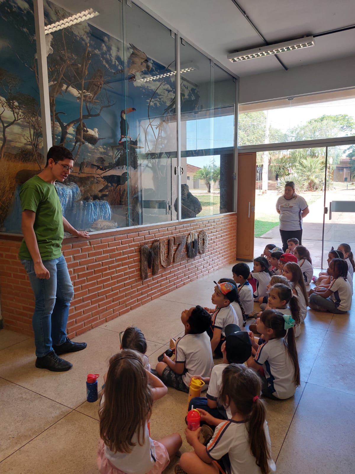 Visita Guiada APAE e EM Dulcinea Gomes Torres