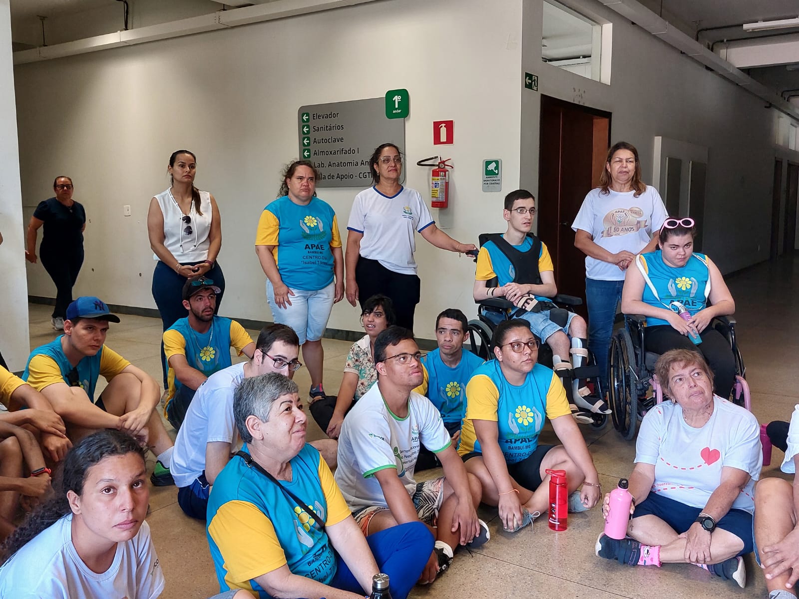 Visita Guiada APAE e EM Dulcinea Gomes Torres